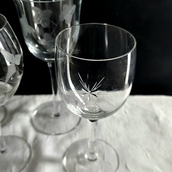 Mismatched Cordials Cocktail Glasses set/4 vtg mixed etched cut glassware party - Picture 3 of 10